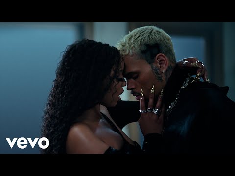 Chlöe, Chris Brown - How Does It Feel (Official Video)